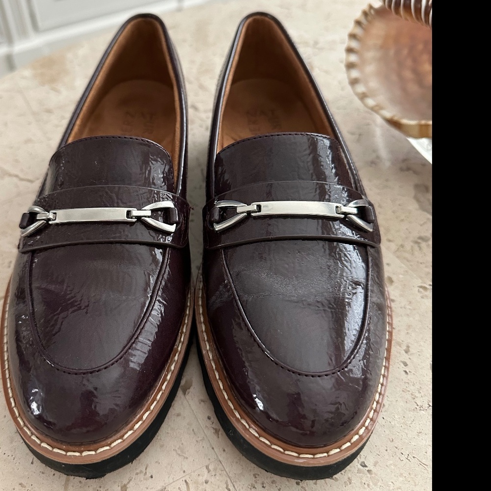 Naturalizer Elin Loafer- Burgundy Patent
